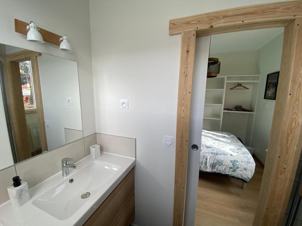 Le Cote Cour Apartment Barcelonnette Bagian luar foto